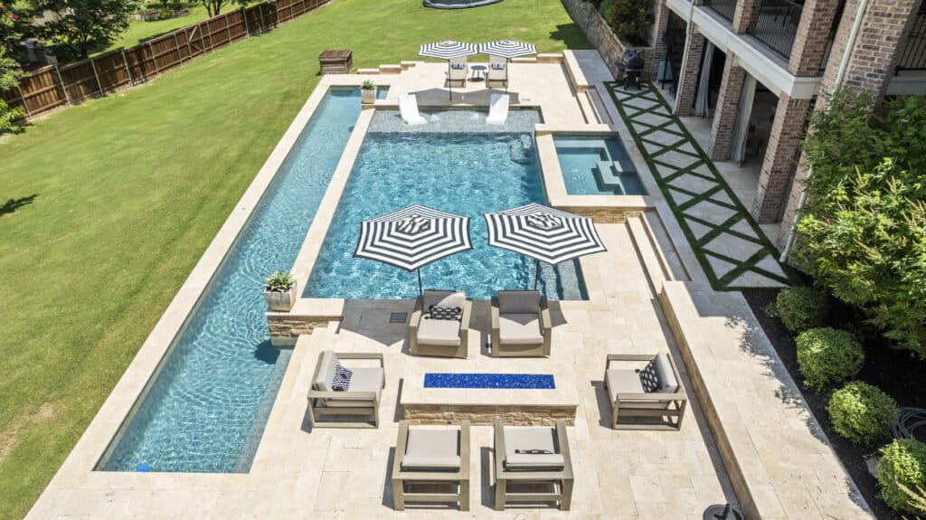 Geometric pool with jacuzzi.